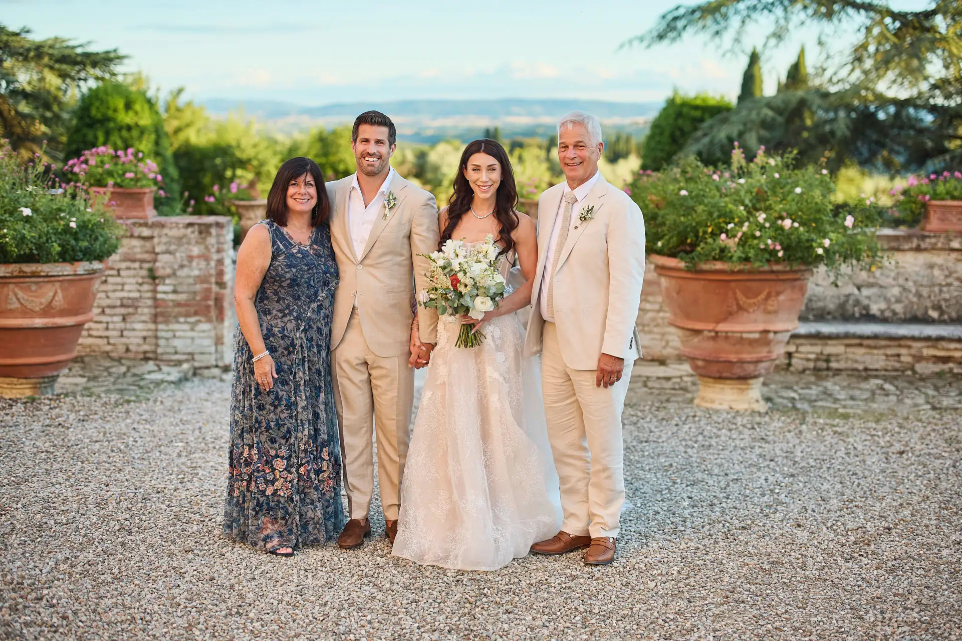 rustic wedding in tuscany