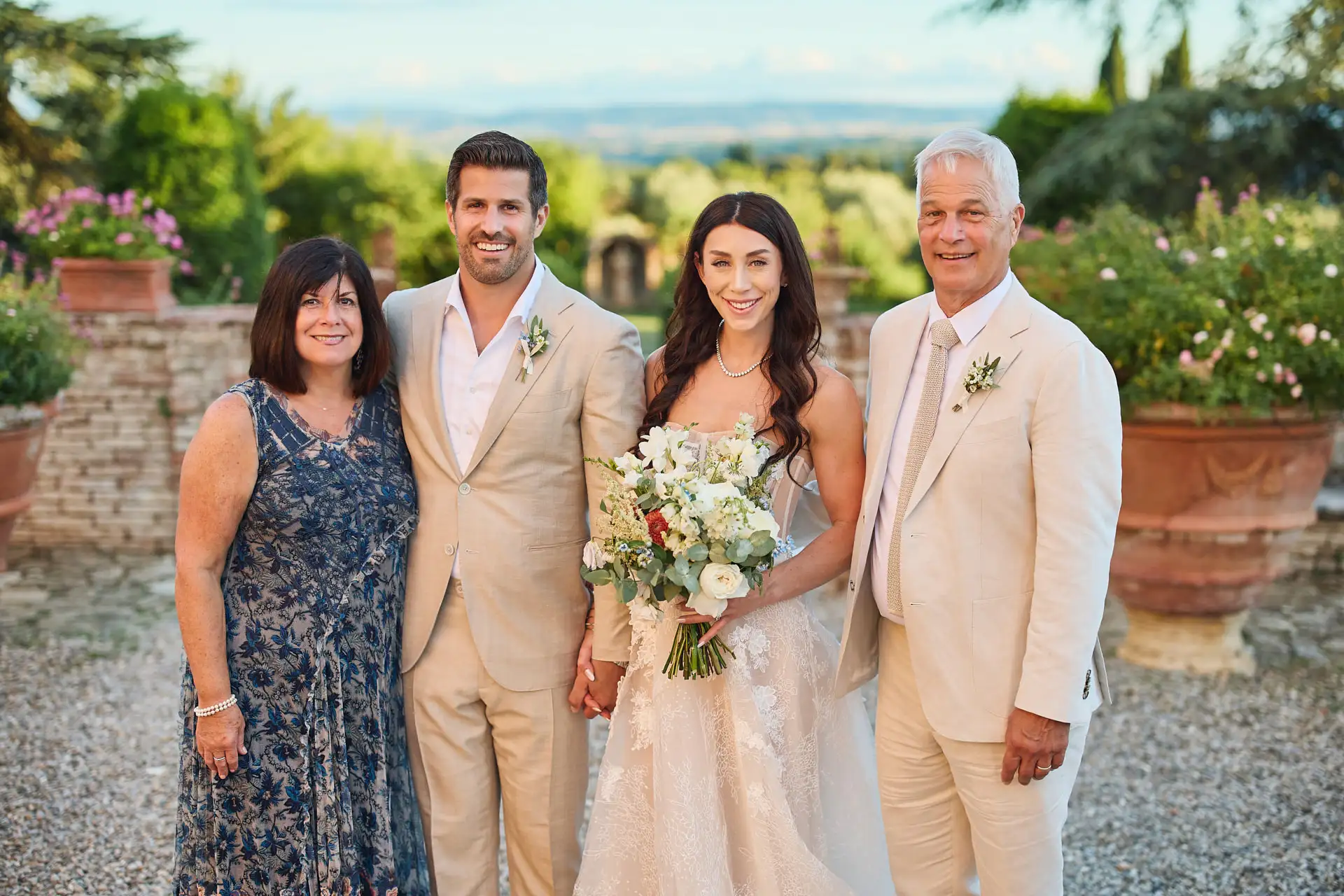 rustic wedding in tuscany