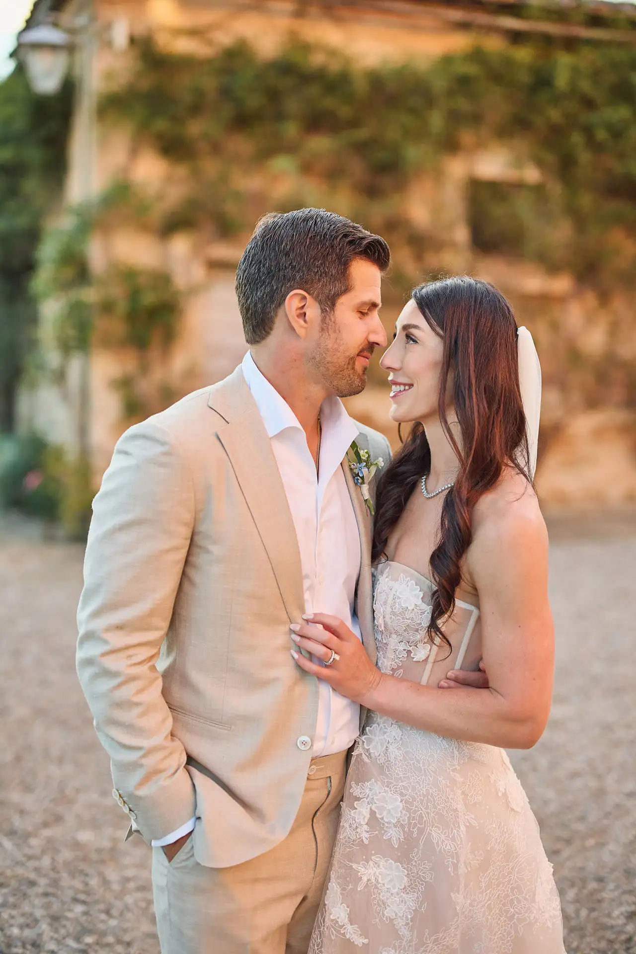 rustic wedding in tuscany