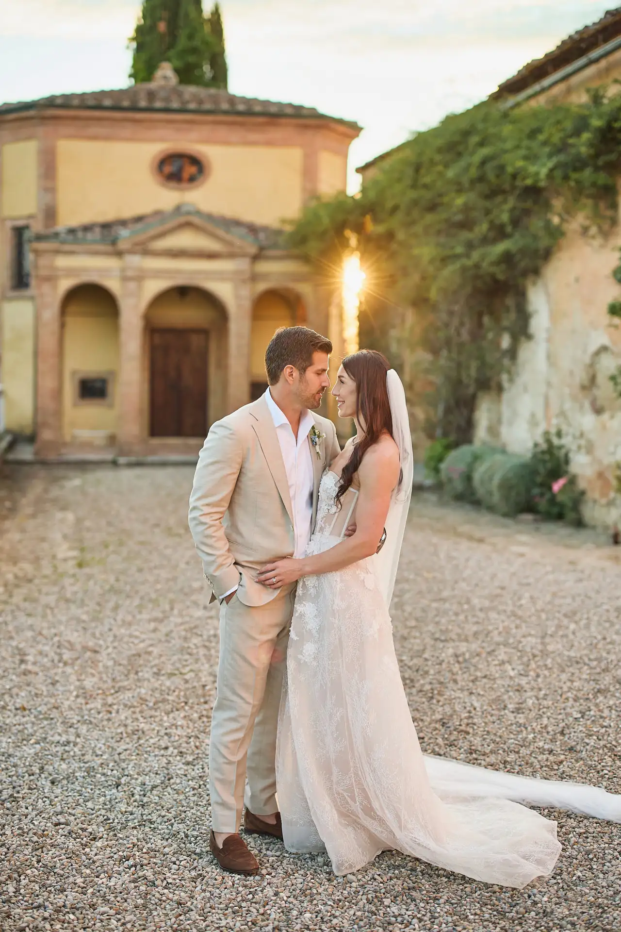 rustic wedding in tuscany