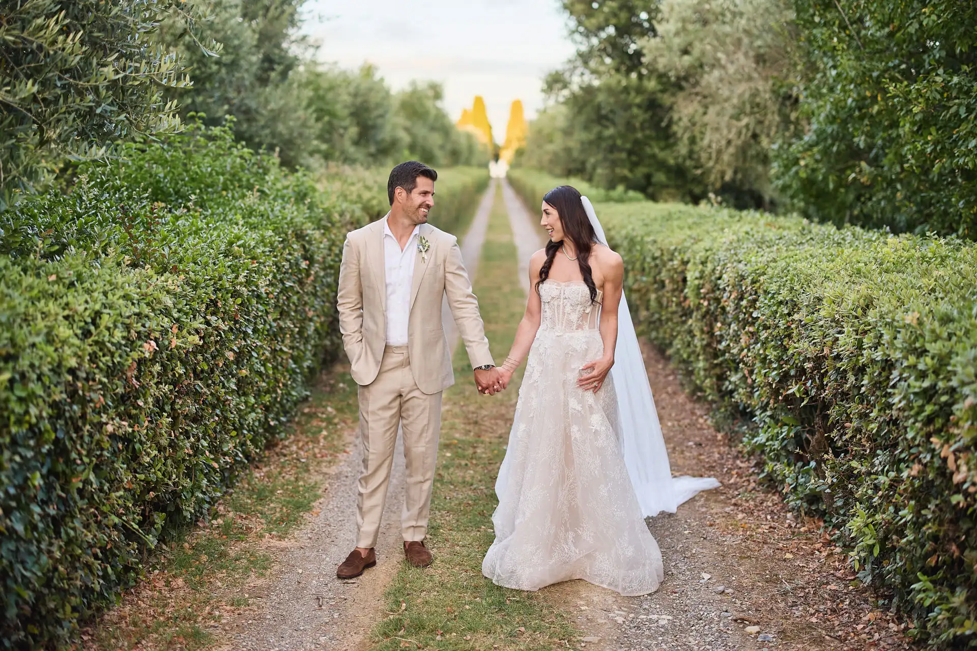 rustic wedding in tuscany