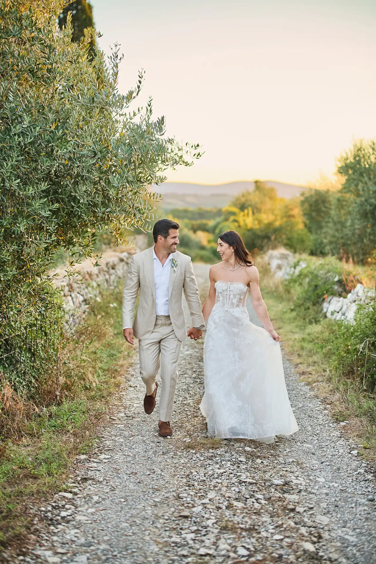 rustic wedding in tuscany