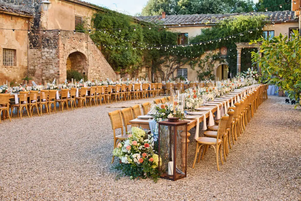 rustic wedding in tuscany