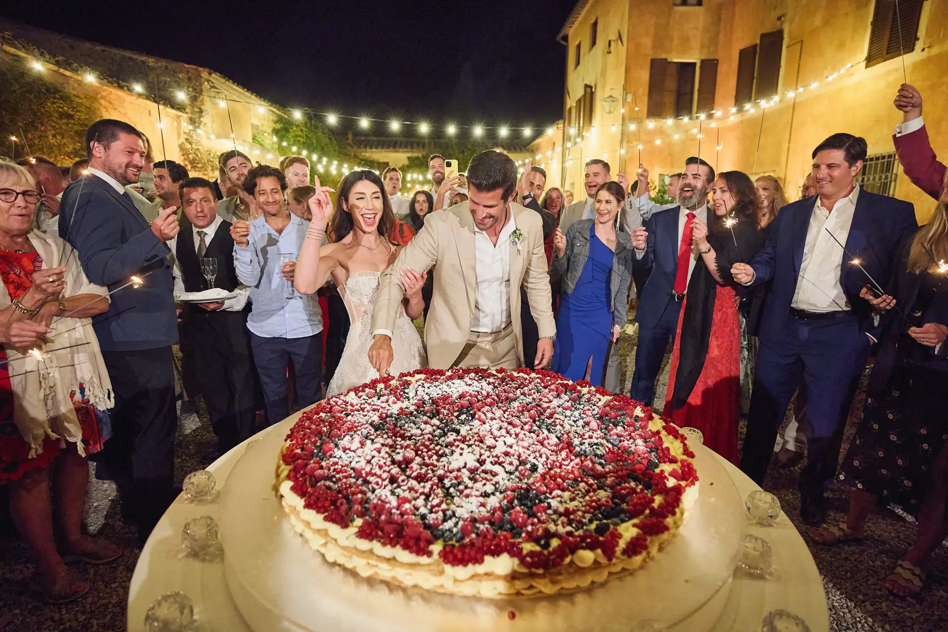 rustic wedding in tuscany
