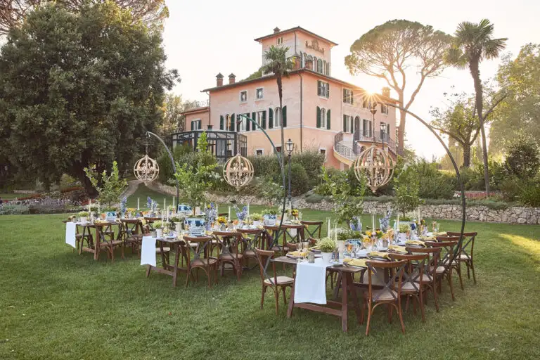 welcome dinner under stars