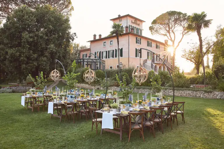 welcome dinner under stars