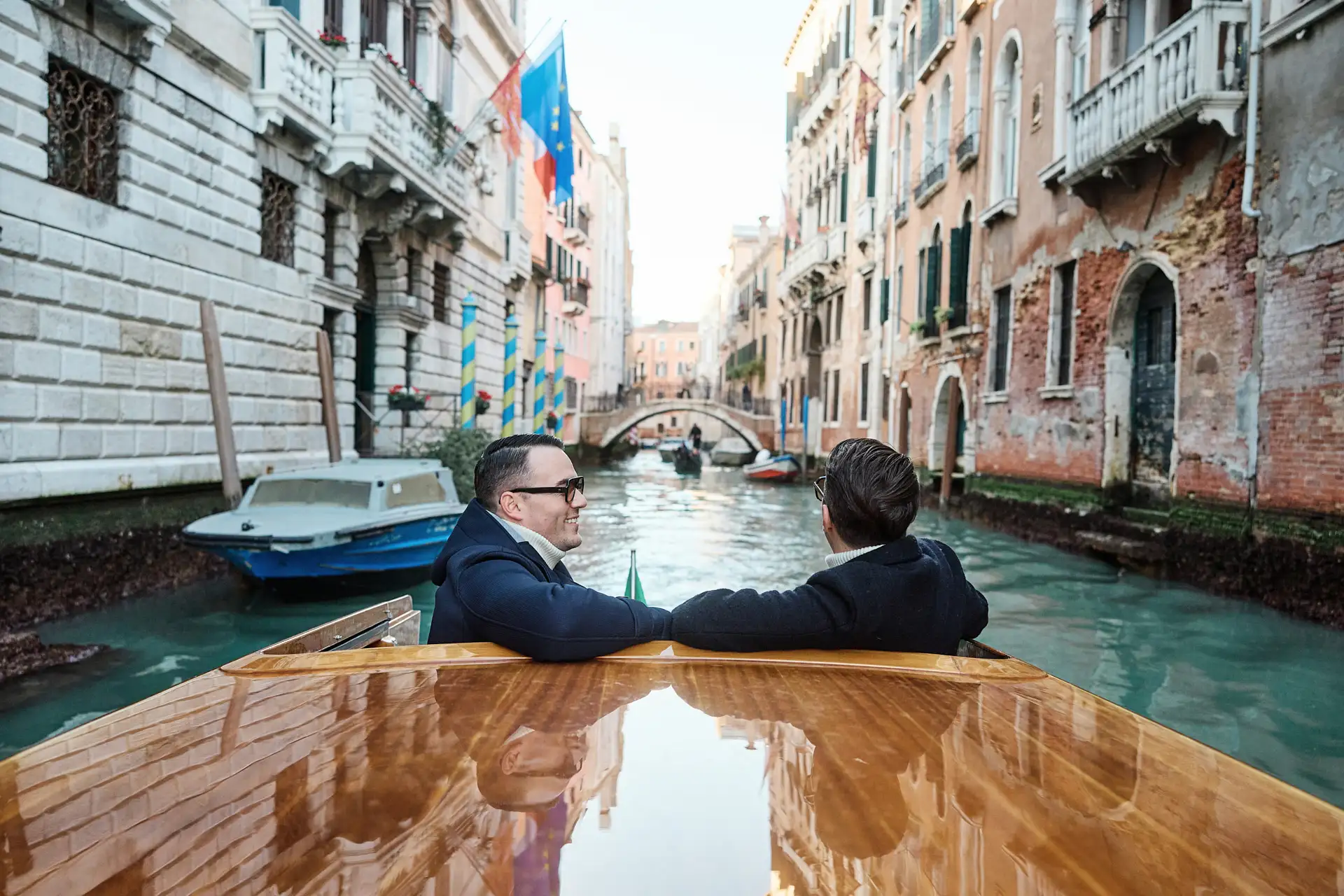 stylish venice engagement shoot