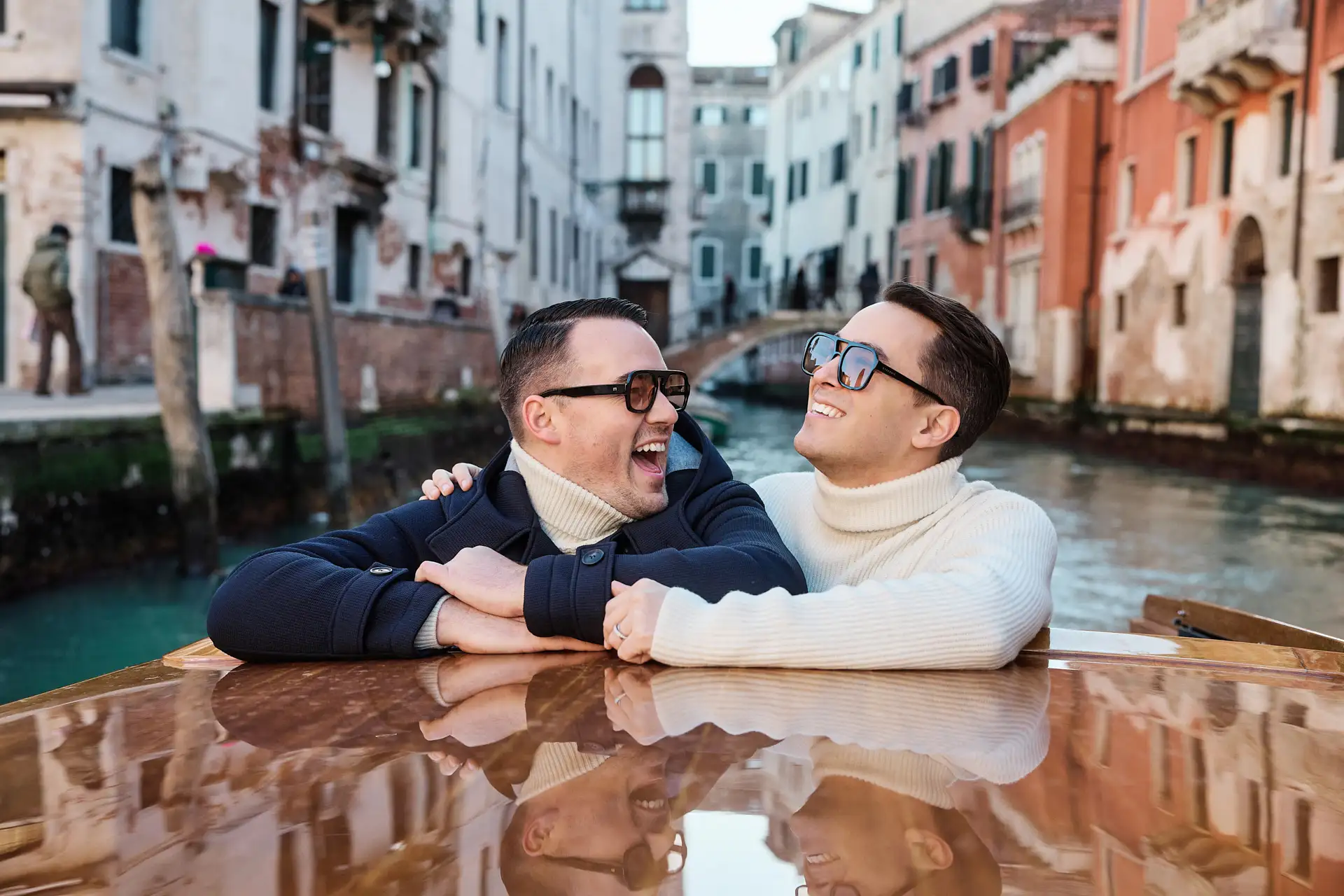 stylish venice engagement shoot