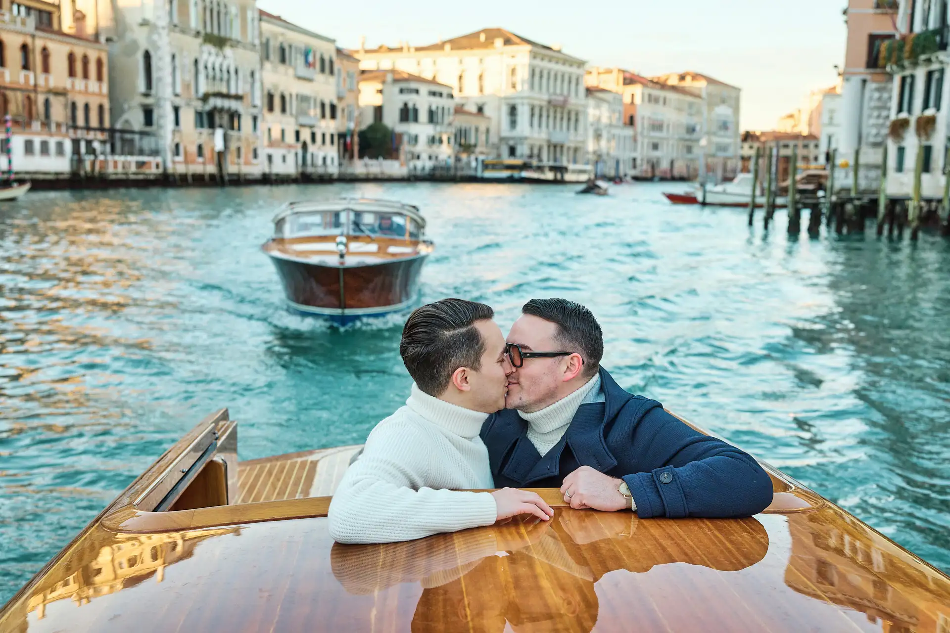 stylish venice engagement shoot