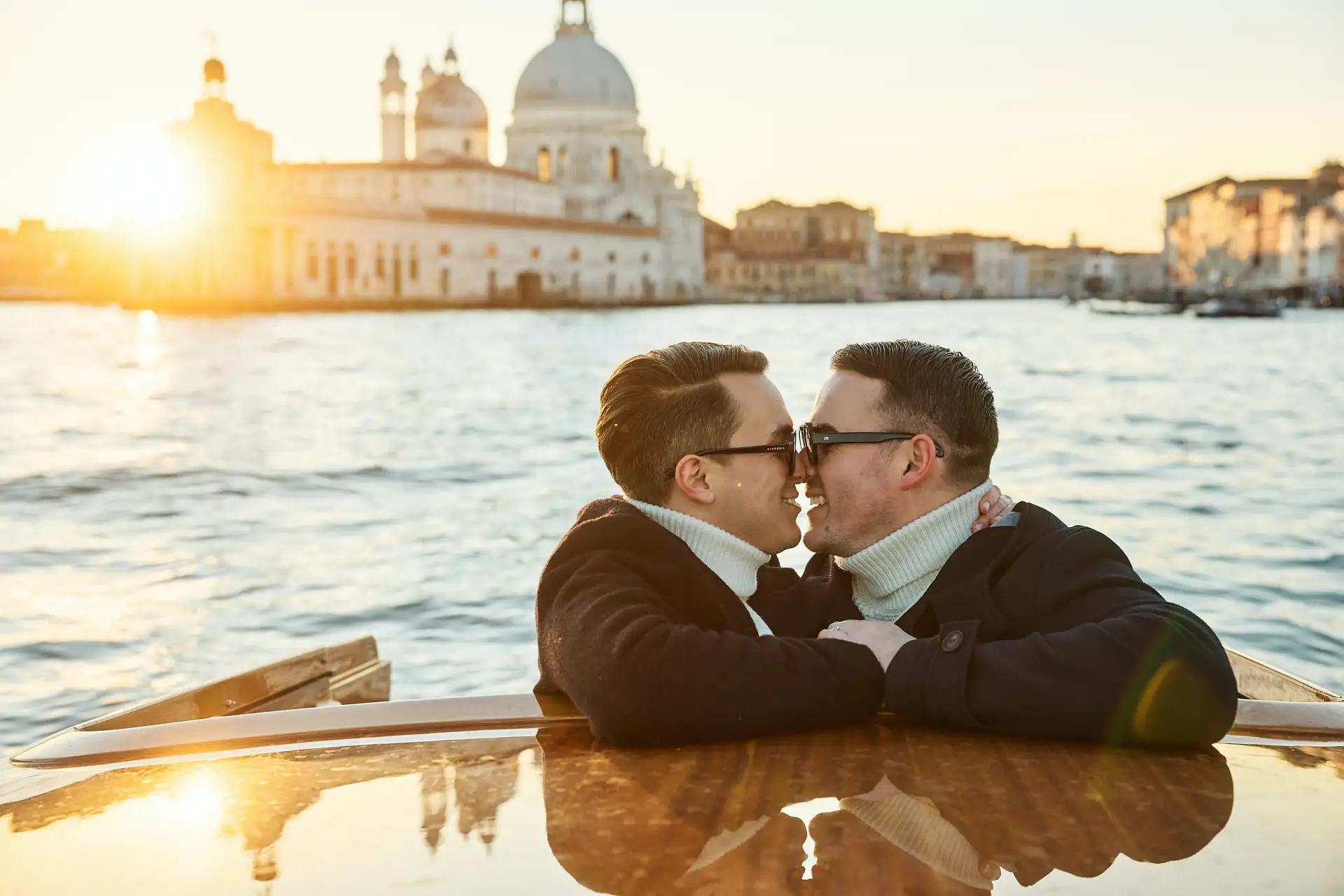 stylish venice engagement shoot