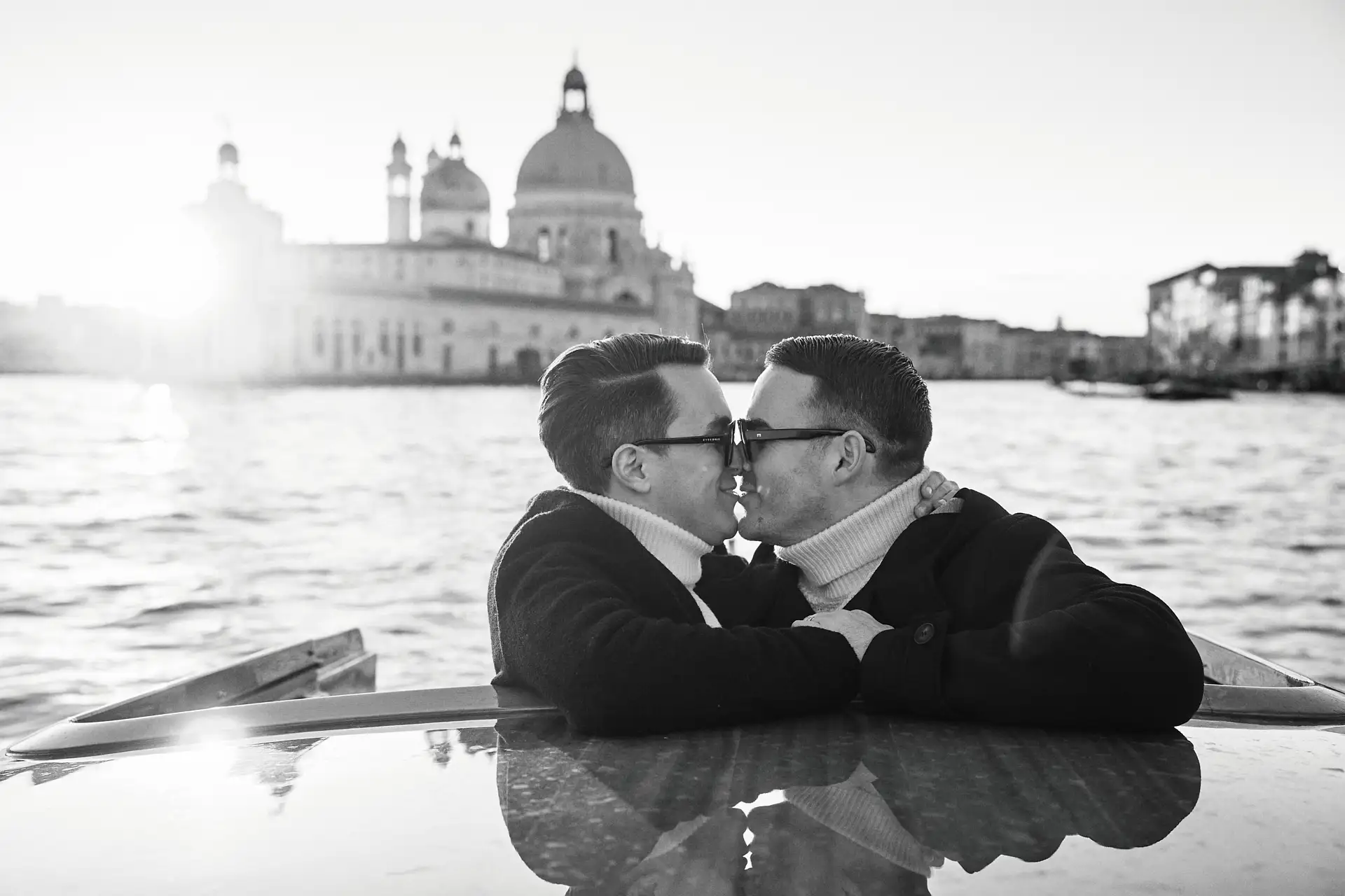 stylish venice engagement shoot