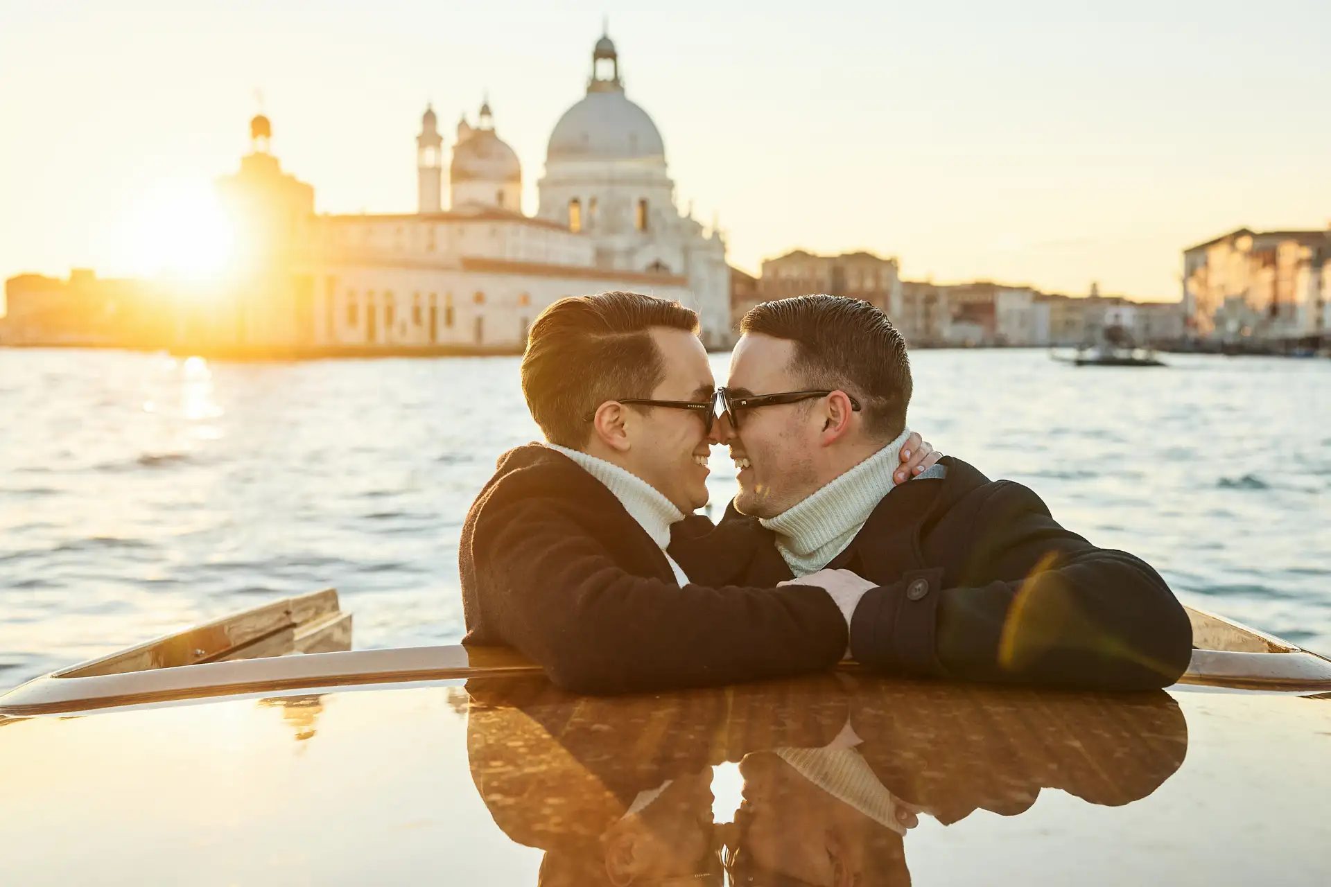 stylish venice engagement shoot