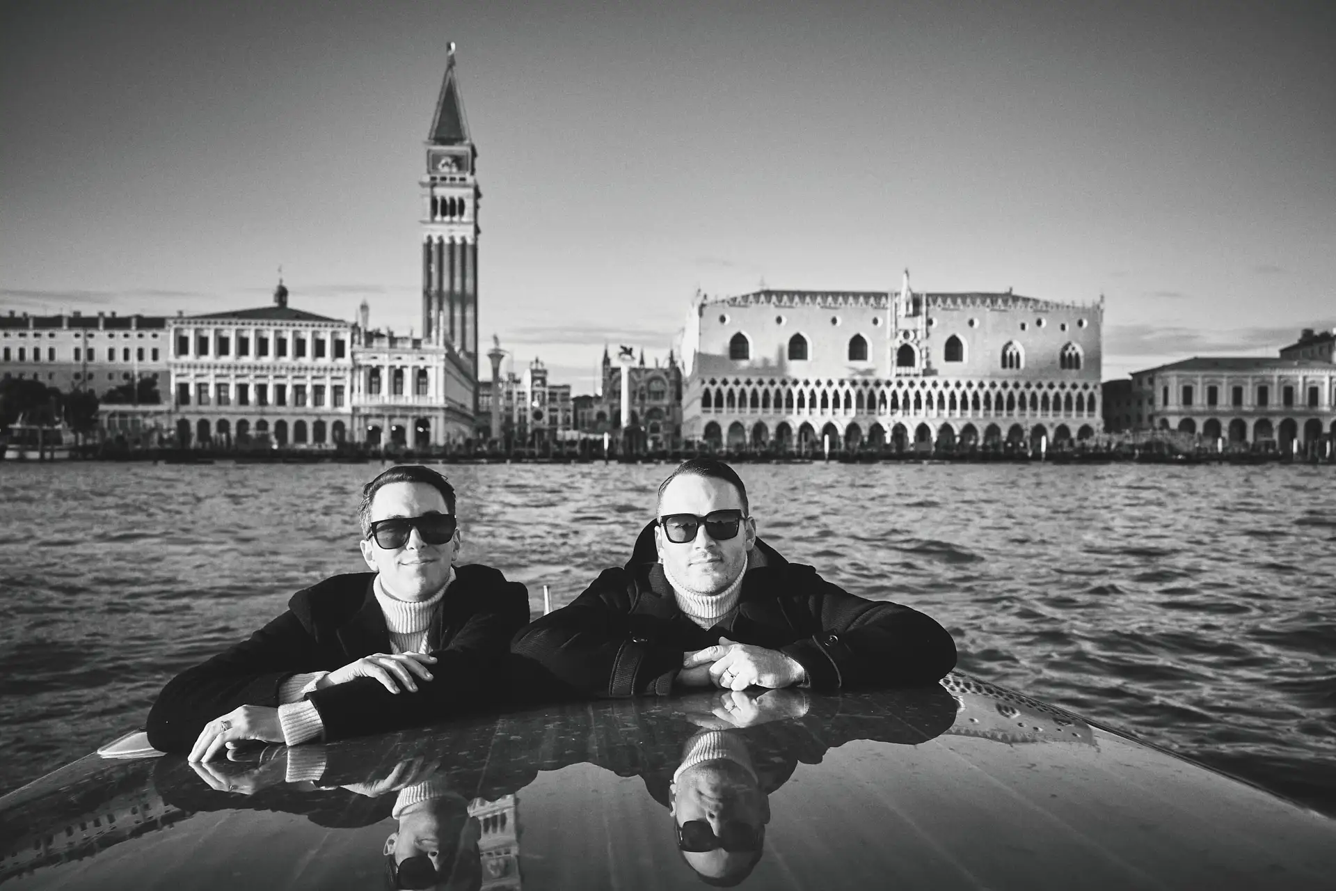 stylish venice engagement shoot