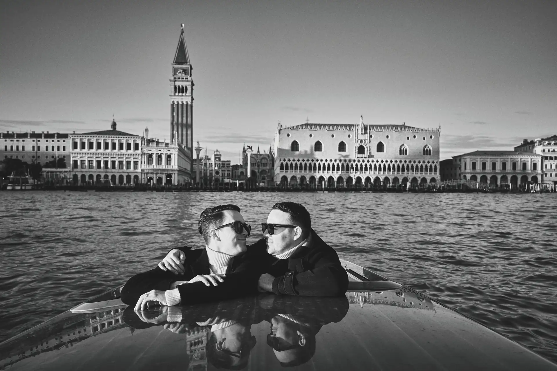 stylish venice engagement shoot