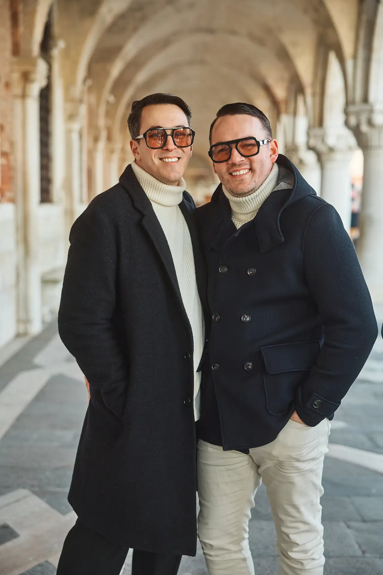 stylish venice engagement shoot