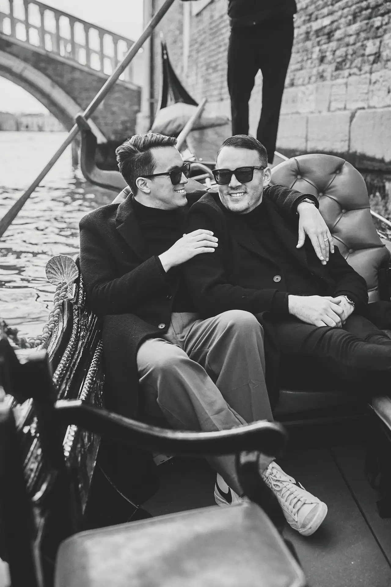 stylish venice engagement shoot