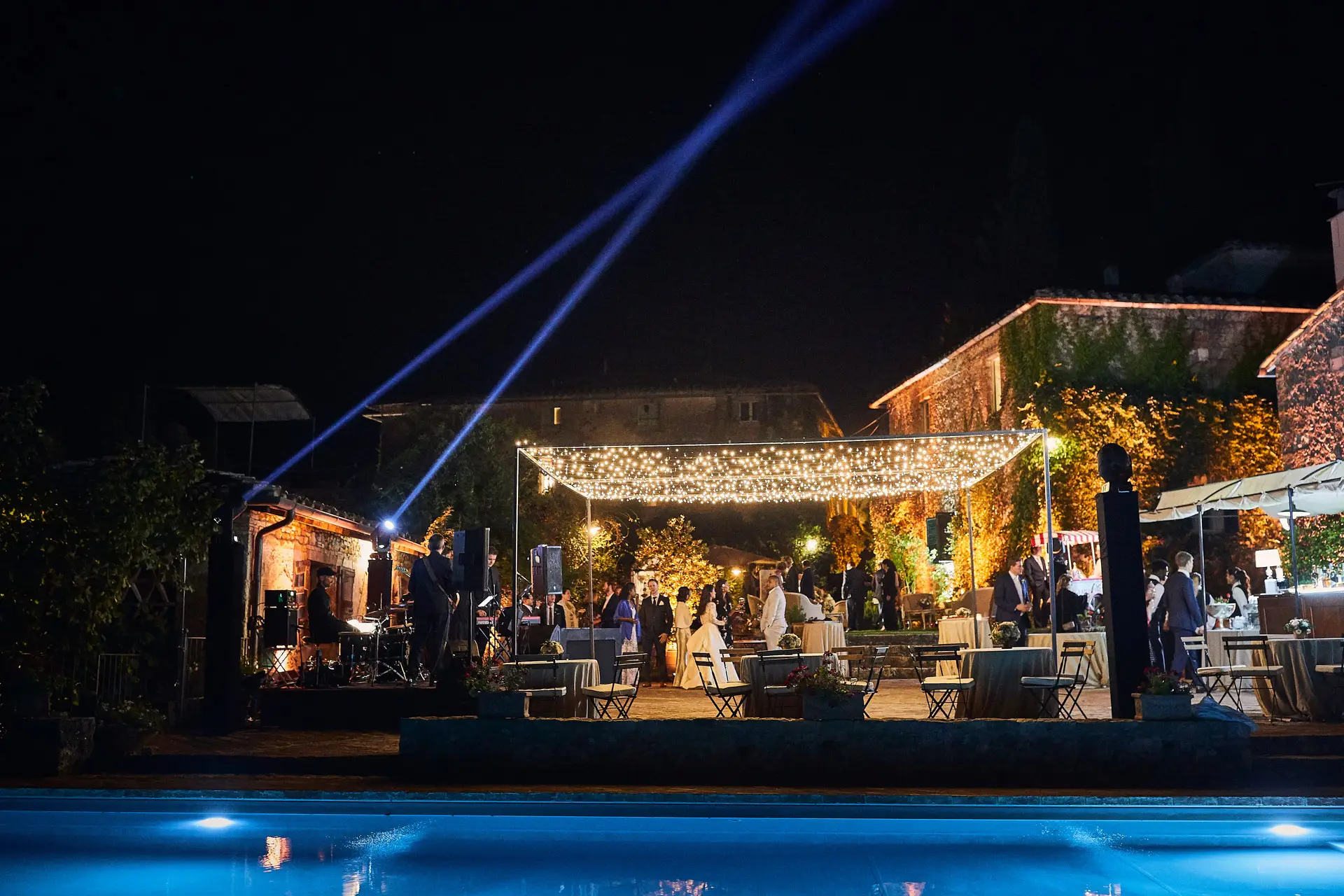 autumn wedding in tuscany
