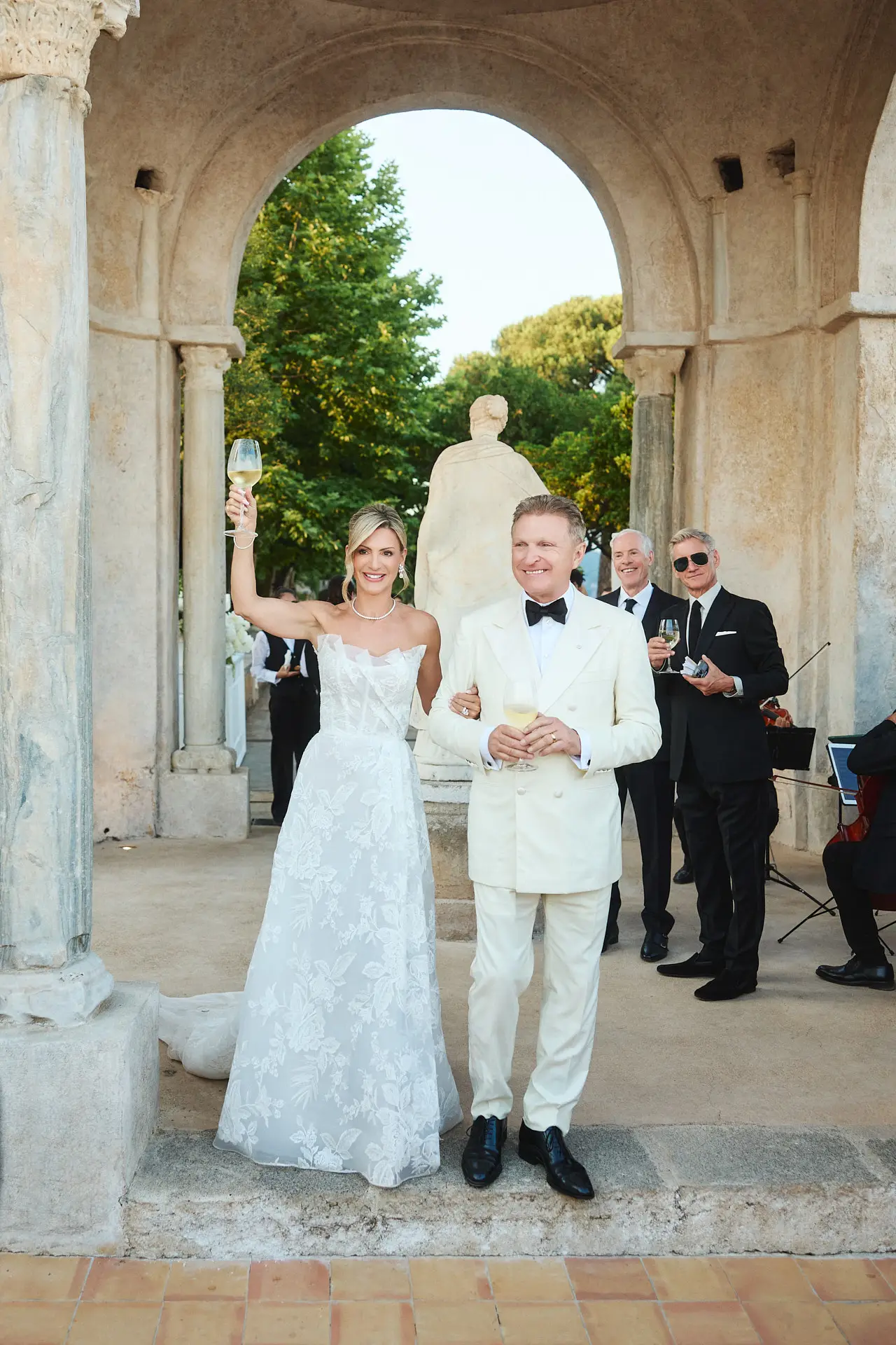 julie marc villa cimbrone